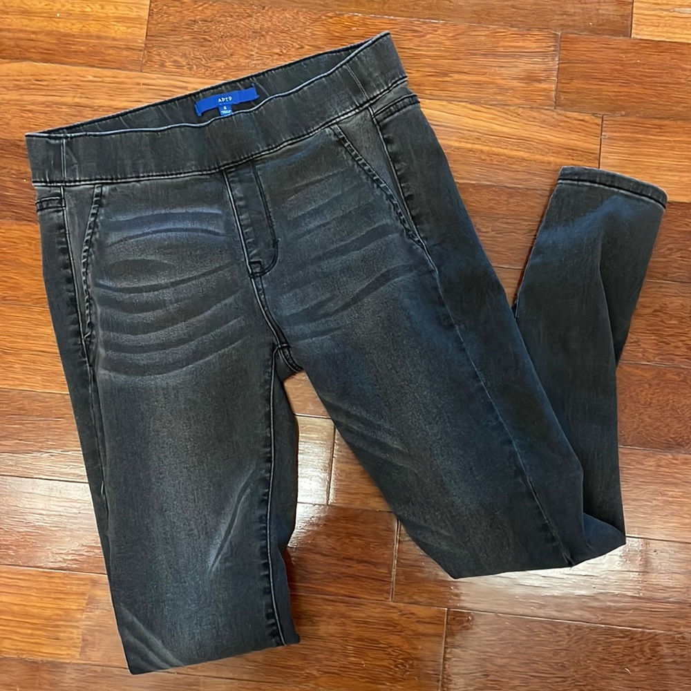 Apt 9 dark wash stretchy jeans mid rise
